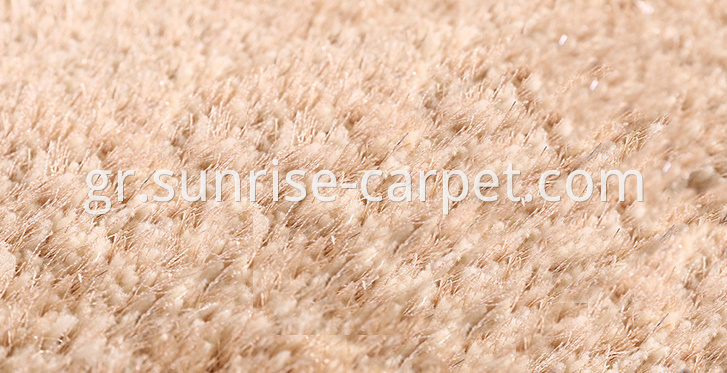 Elastic & Silk Carpet